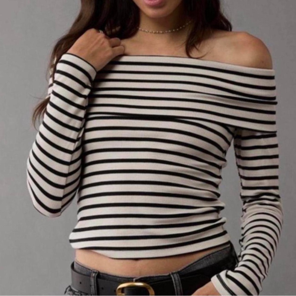 ✨ American Eagle Off-Shoulder Ribbed Stripe Top | Olive & Cream (Size M, NWOT)